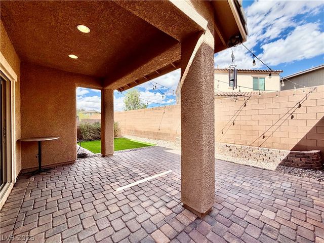 470 Fortissimo Street, Henderson, NV 89011