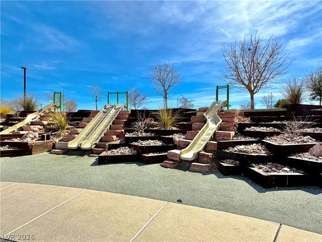 470 Fortissimo Street, Henderson, NV 89011
