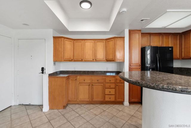 1950 Camino de la Reina 311, San Diego, CA 92108
