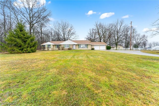 11671 Green Beaver Road, Canfield, OH 44406