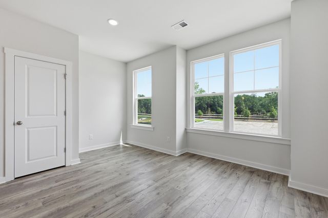 124 Fernbank Road Court, Johns Island, SC 29455