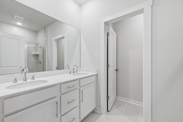 124 Fernbank Road Court, Johns Island, SC 29455