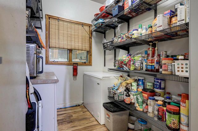 9511 OLD ROAD, Fremont, WI 54940