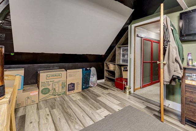 9511 OLD ROAD, Fremont, WI 54940