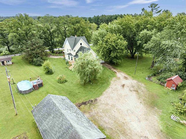 9511 OLD ROAD, Fremont, WI 54940