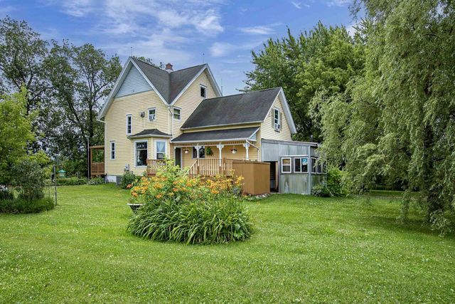 9511 OLD ROAD, Fremont, WI 54940