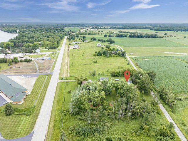 9511 OLD ROAD, Fremont, WI 54940