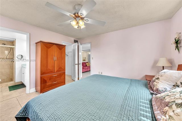 8465 Sunrise Lakes Blvd 212, Sunrise, FL 33322