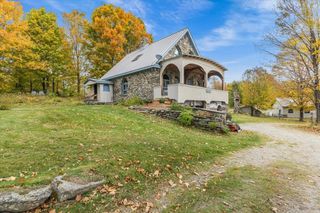 236-241 Loftfield Drive, Cambridge, VT 05444