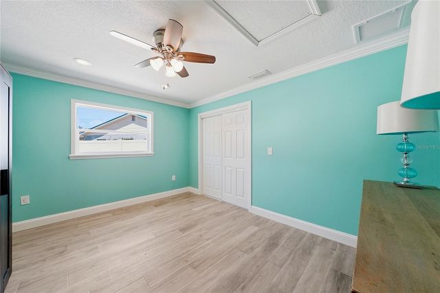103 6TH STREET NW, Ruskin, FL 33570