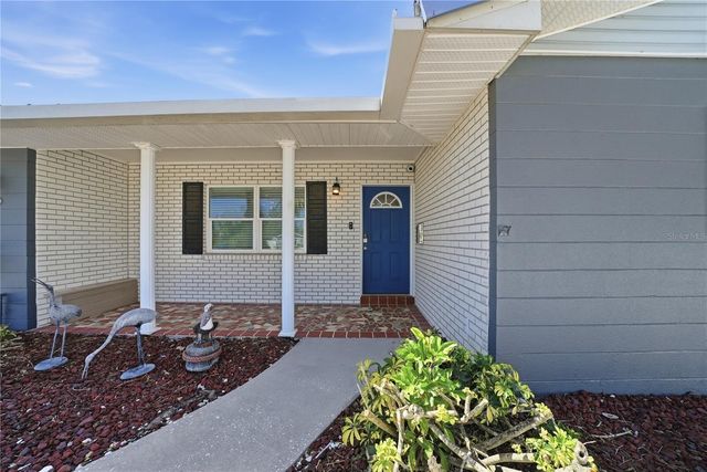 103 6TH STREET NW, Ruskin, FL 33570
