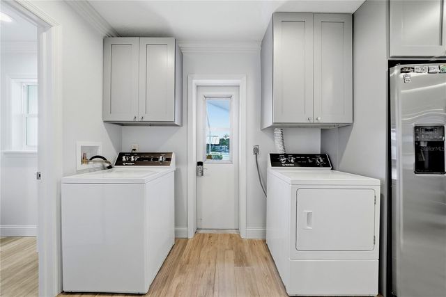 103 6TH STREET NW, Ruskin, FL 33570