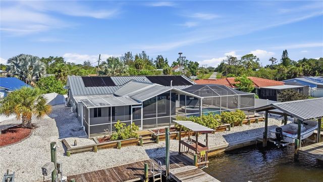 103 6TH STREET NW, Ruskin, FL 33570