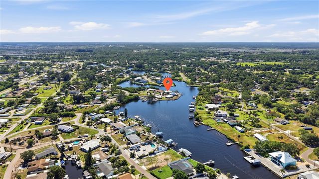 103 6TH STREET NW, Ruskin, FL 33570