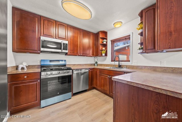 3101 W Riverdell Drive, Wasilla, AK 99654