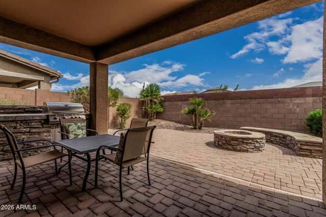 7657 S DEBRA Drive, Gilbert, AZ 85298