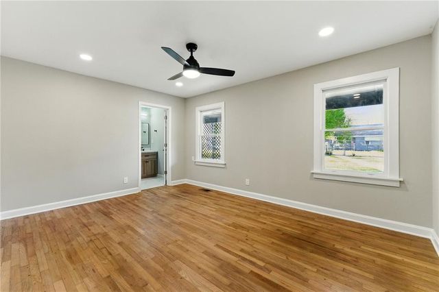 10 Cochran SE Road, Marietta, GA 30060