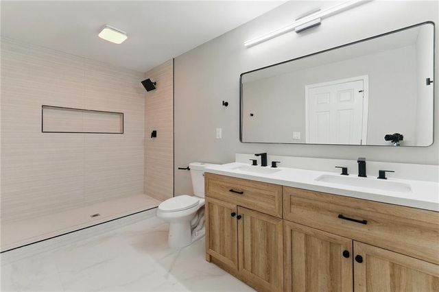 10 Cochran SE Road, Marietta, GA 30060