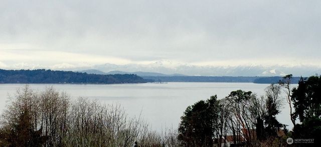 12638 Shorewood Drive SW, Burien, WA 98146