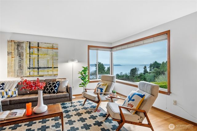 12638 Shorewood Drive SW, Burien, WA 98146