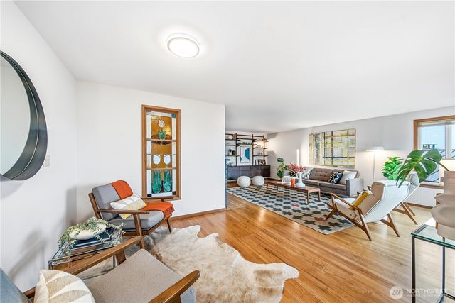 12638 Shorewood Drive SW, Burien, WA 98146