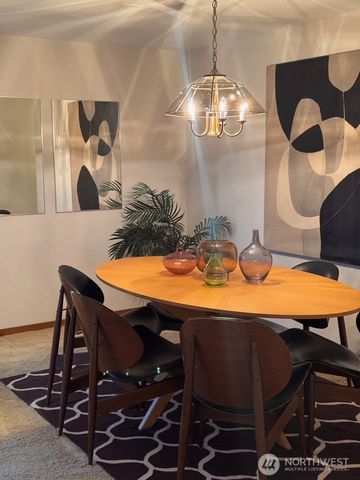 12638 Shorewood Drive SW, Burien, WA 98146