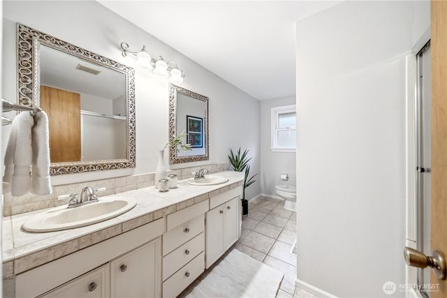 12638 Shorewood Drive SW, Burien, WA 98146