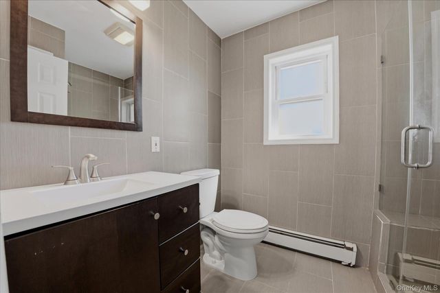 10 Gale Court, Patchogue, NY 11772