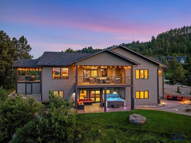 2430 WOODLAND LOOP, Spearfish, SD 57783