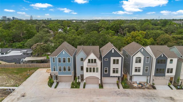1705 Bologna Lane, Houston, TX 77055