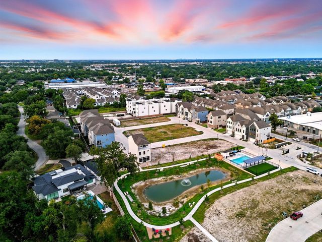 1705 Bologna Lane, Houston, TX 77055