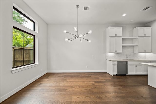 1705 Bologna Lane, Houston, TX 77055