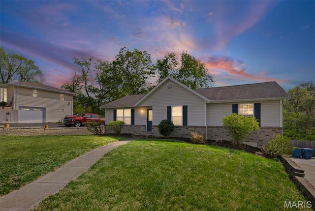 49 Alta Street, Glen Carbon, IL 62034