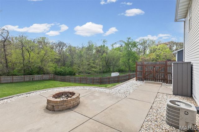 49 Alta Street, Glen Carbon, IL 62034