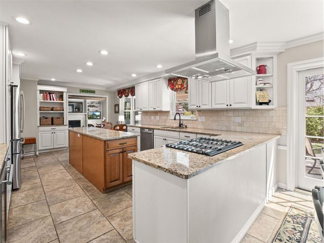 9880 E Chenango Ave, Greenwood Village, CO 80111