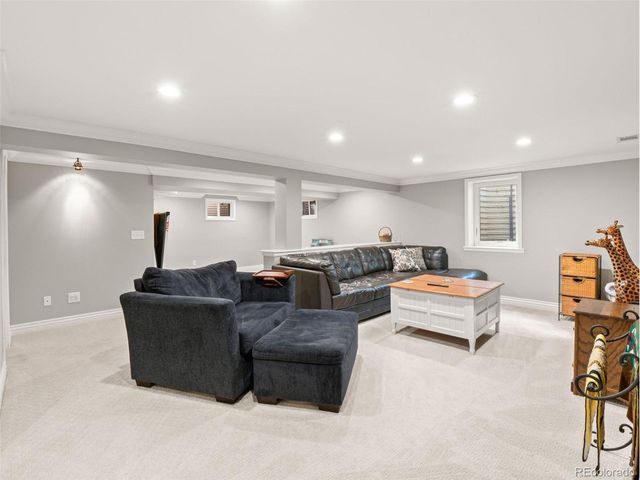 9880 E Chenango Ave, Greenwood Village, CO 80111