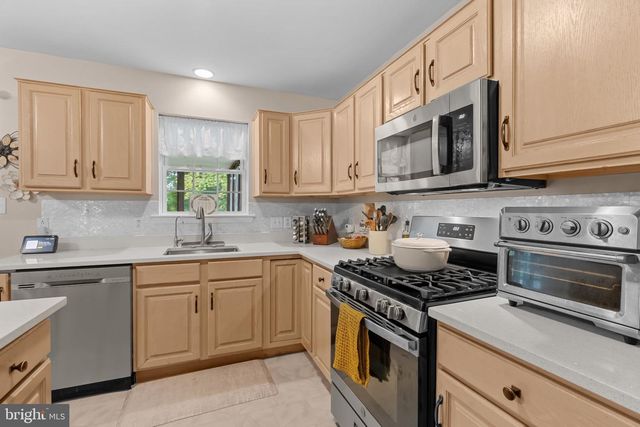 41 ROCK HAVEN CT, Reading, PA 19606