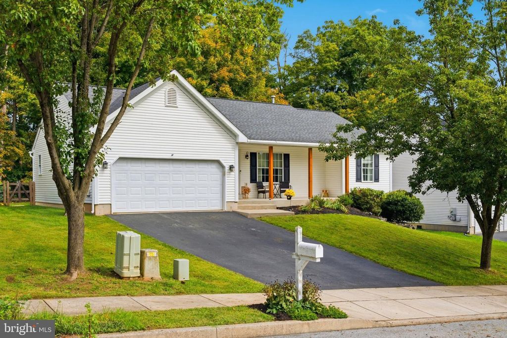 41 ROCK HAVEN CT, Reading, PA 19606