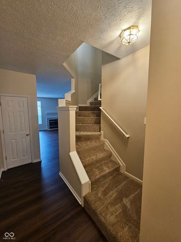 7043 Gavin Drive, Indianapolis, IN 46217