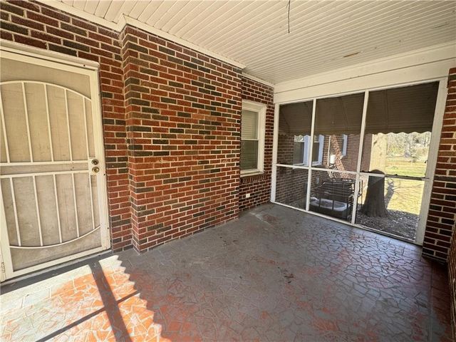 2079 Ben Hill Road, Atlanta, GA 30344