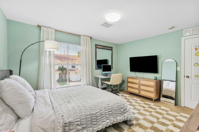 6102 Seminole Gardens Circle, Riviera Beach, FL 33418