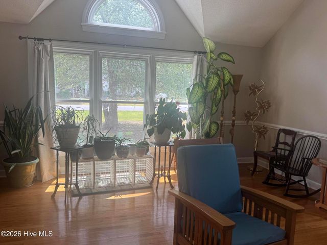 127 Squire Drive, Winterville, NC 28590