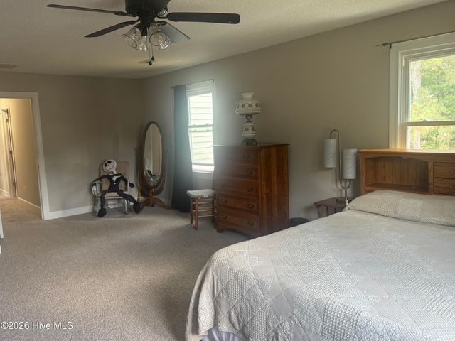 127 Squire Drive, Winterville, NC 28590