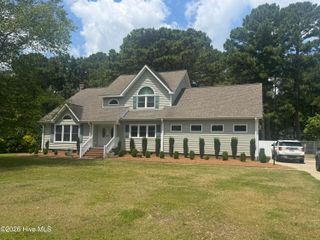 127 Squire Drive, Winterville, NC 28590