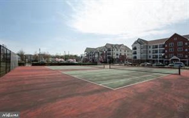 4543 CHAMPIONS RUN, Cherry Hill, NJ 08002