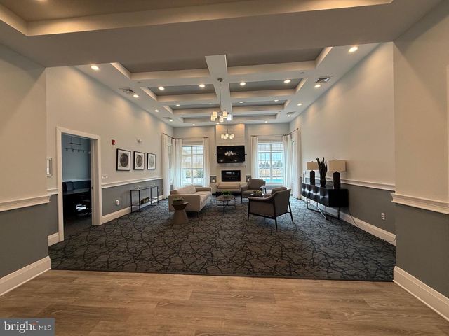 4543 CHAMPIONS RUN, Cherry Hill, NJ 08002