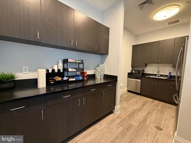 4543 CHAMPIONS RUN, Cherry Hill, NJ 08002