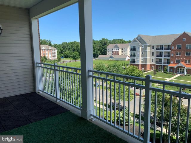 4543 CHAMPIONS RUN, Cherry Hill, NJ 08002