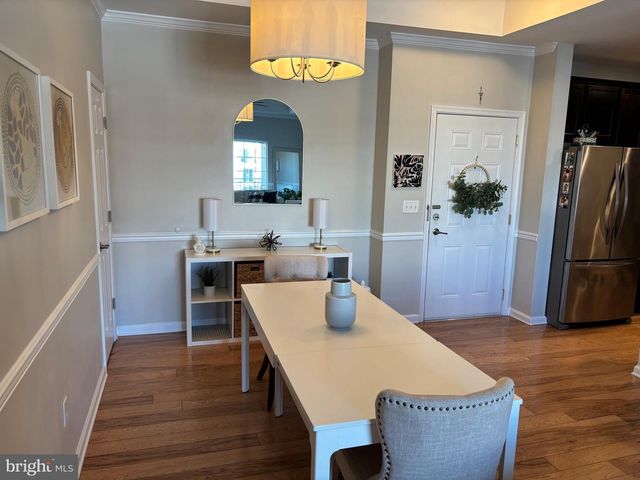 4543 CHAMPIONS RUN, Cherry Hill, NJ 08002