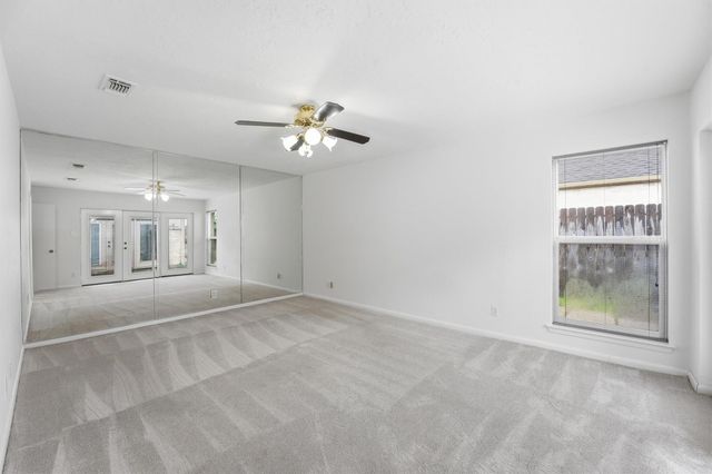 2513 Country Club Boulevard, Sugar Land, TX 77478